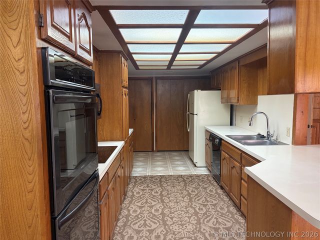 4005 N Garrison Avenue, Tulsa, OK 74106