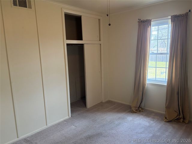 4005 N Garrison Avenue, Tulsa, OK 74106