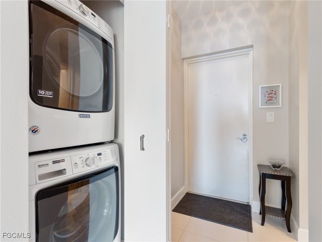 3000 Oasis Grand BLVD 1206, Fort Myers, FL 33916