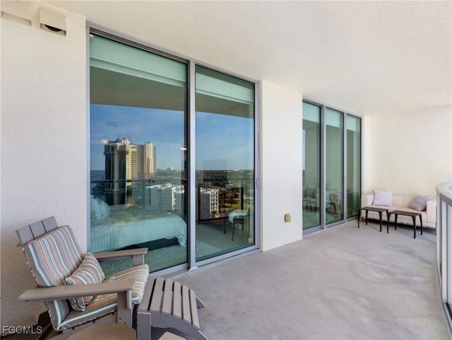 3000 Oasis Grand BLVD 1206, Fort Myers, FL 33916