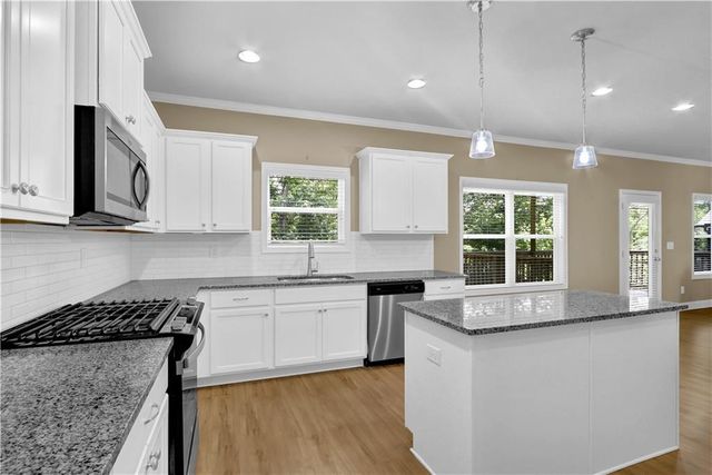 3929 Camden Court, Gainesville, GA 30506