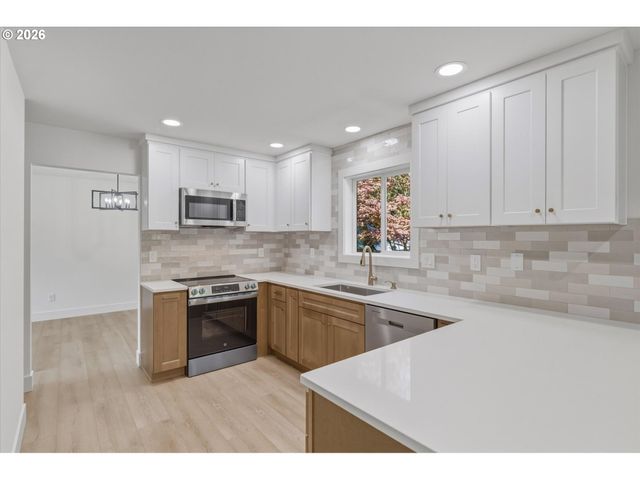 7212 Ne 54TH Pl, Vancouver, WA 98661