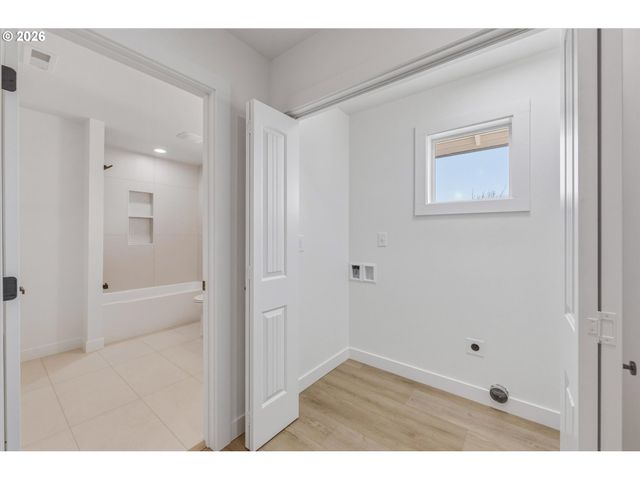 7212 Ne 54TH Pl, Vancouver, WA 98661