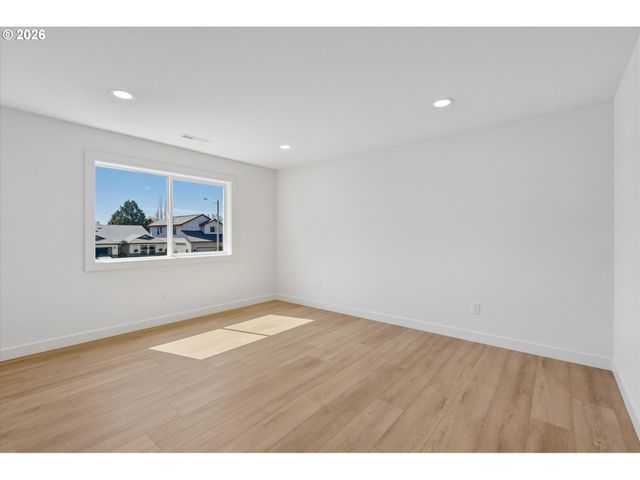 7212 Ne 54TH Pl, Vancouver, WA 98661