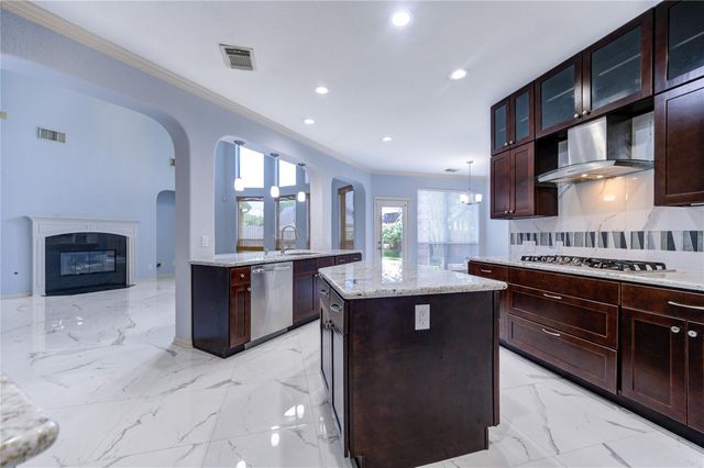 13211 Dusty Grove Lane, Sugar Land, TX 77498