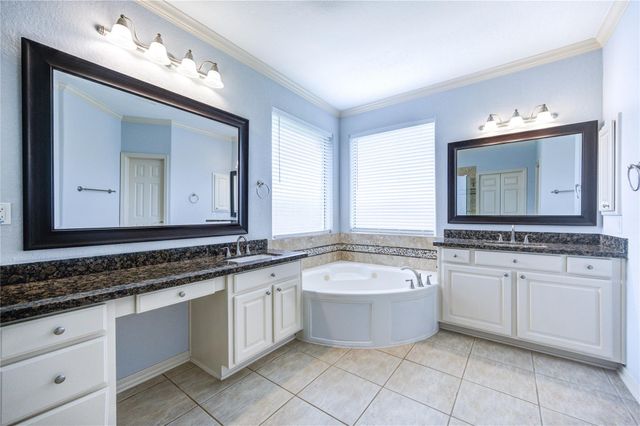 13211 Dusty Grove Lane, Sugar Land, TX 77498