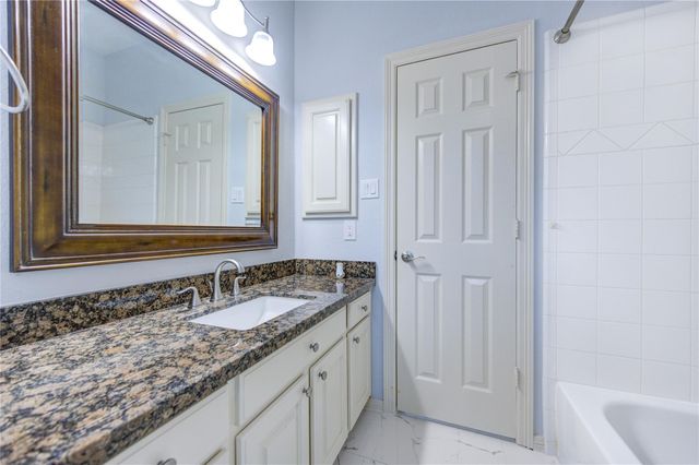 13211 Dusty Grove Lane, Sugar Land, TX 77498