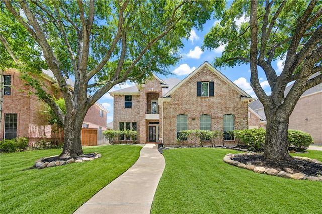 13211 Dusty Grove Lane, Sugar Land, TX 77498