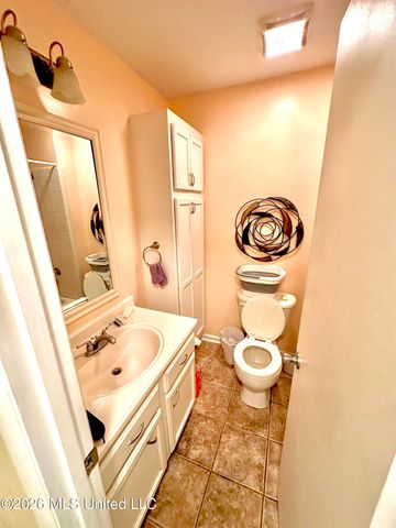 212 N 19th Avenue, Hattiesburg, MS 39401