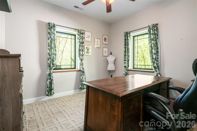 36 Snowshoe Drive, Asheville, NC 28803