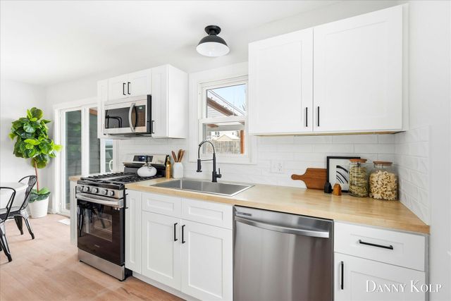 4322 Fuller Avenue SE, Grand Rapids, MI 49508