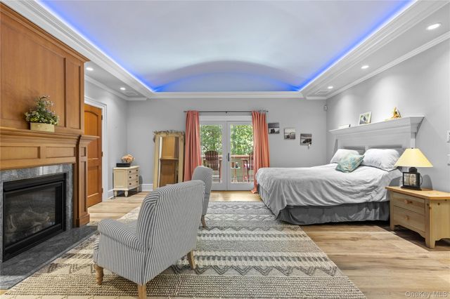 490 Wading River Road, Manorville, NY 11949