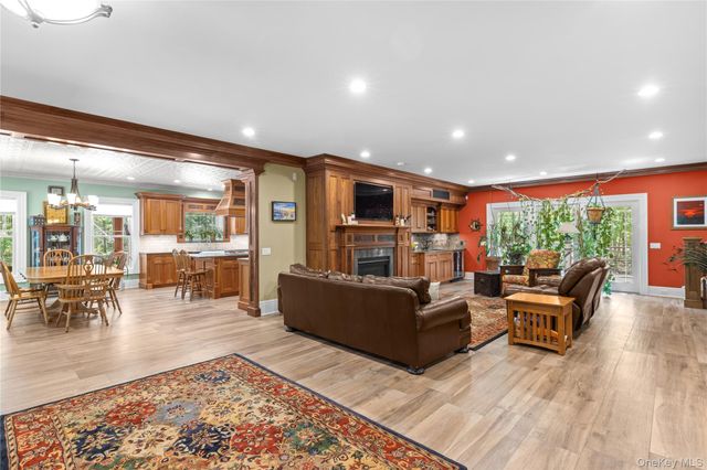 490 Wading River Road, Manorville, NY 11949