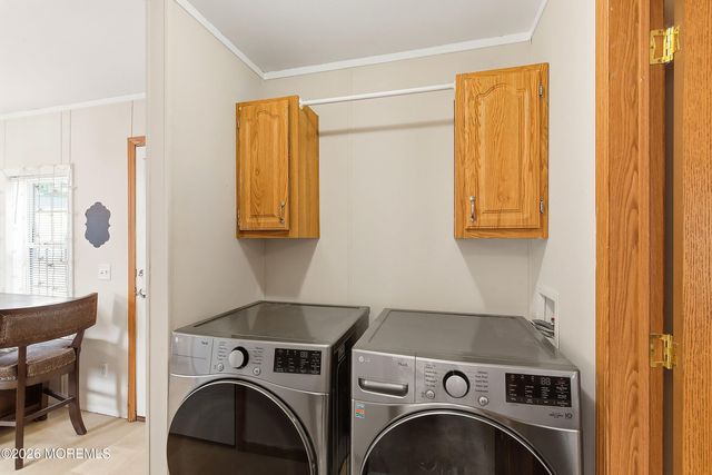 60 Mobile Lane, Toms River, NJ 08755