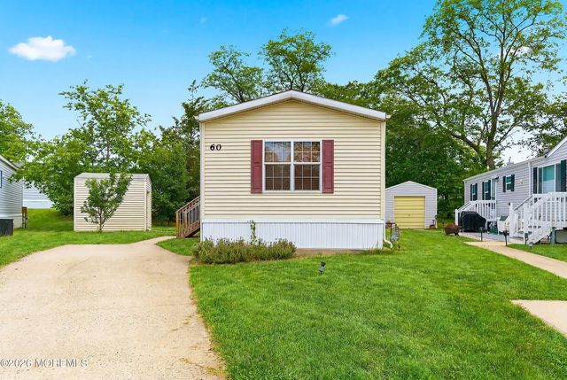 60 Mobile Lane, Toms River, NJ 08755