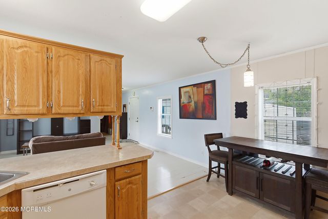 60 Mobile Lane, Toms River, NJ 08755