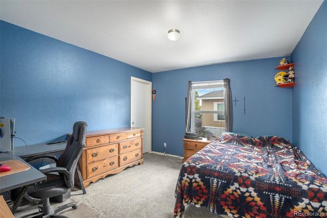 10684 Aspen Street, Longmont, CO 80504