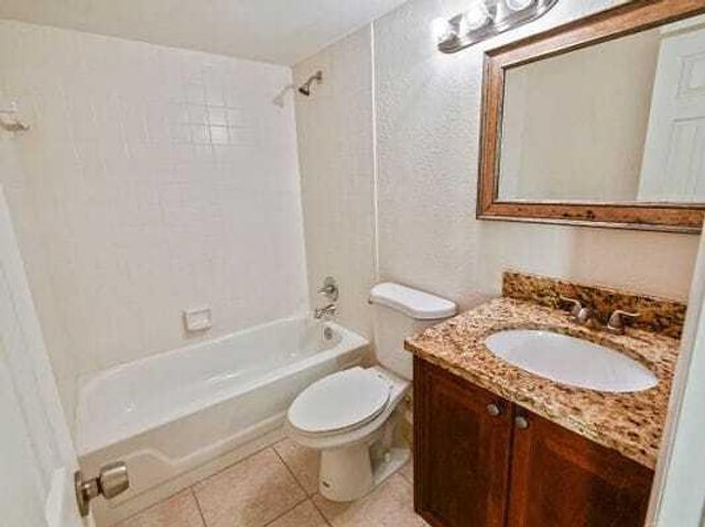 2168 White Pine Circle D, Greenacres, FL 33415