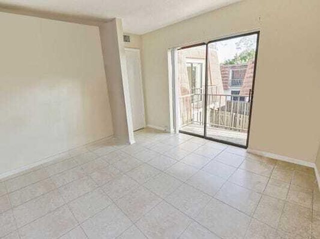 2168 White Pine Circle D, Greenacres, FL 33415