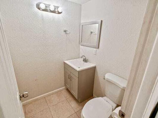 2168 White Pine Circle D, Greenacres, FL 33415