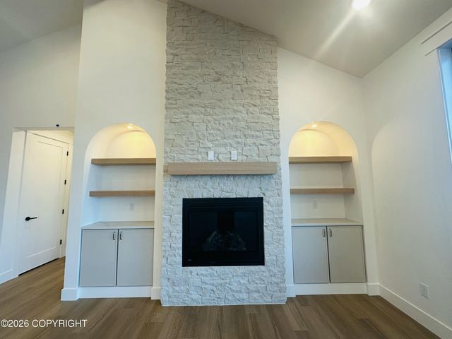 10407 E Arkose Peak Drive, Palmer, AK 99645