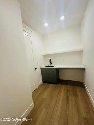 10407 E Arkose Peak Drive, Palmer, AK 99645