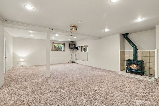 13459 SE 250th Court, Kent, WA 98042