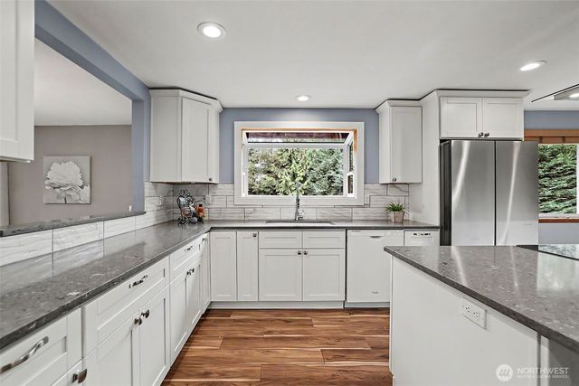 13459 SE 250th Court, Kent, WA 98042