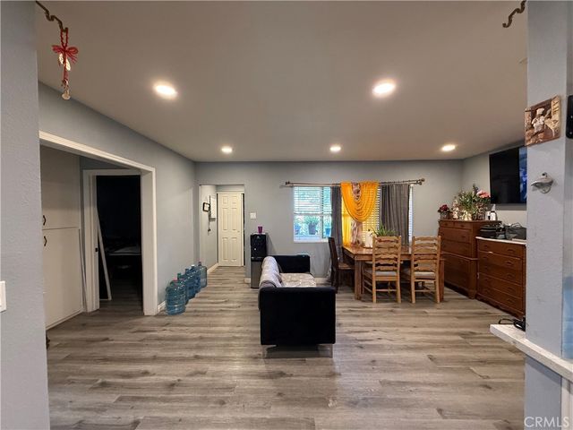 7720 Alder Avenue, Fontana, CA 92336