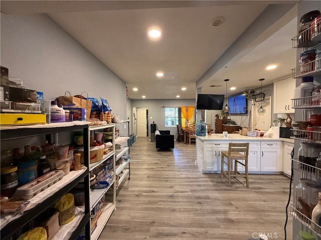 7720 Alder Avenue, Fontana, CA 92336