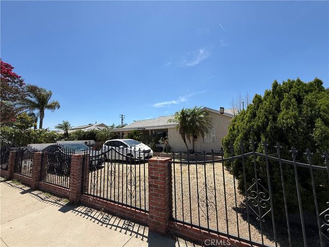7720 Alder Avenue, Fontana, CA 92336