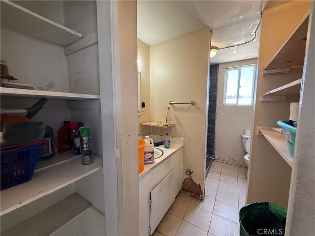 7720 Alder Avenue, Fontana, CA 92336
