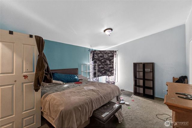 1419 S I Street, Port Angeles, WA 98363