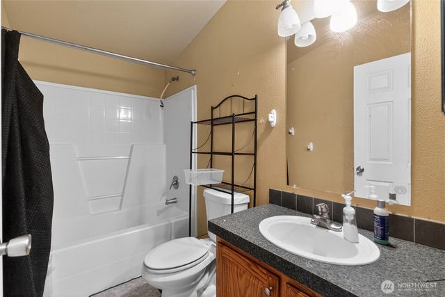 1419 S I Street, Port Angeles, WA 98363