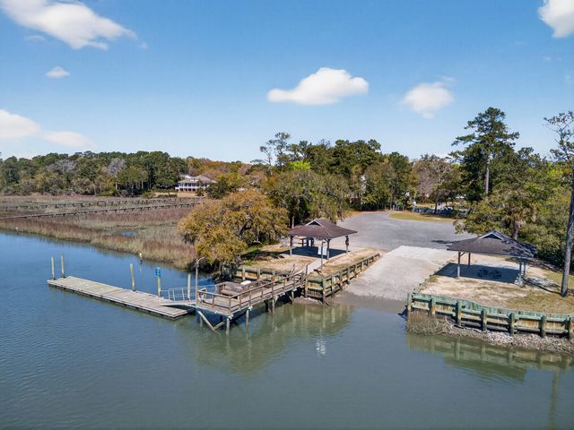 611 Fisherman'S Bend, Mount Pleasant, SC 29464