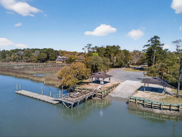 611 Fisherman'S Bend, Mount Pleasant, SC 29464