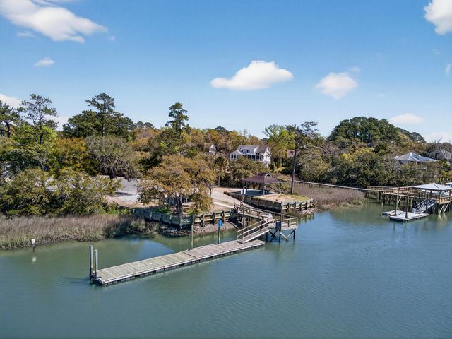 611 Fisherman'S Bend, Mount Pleasant, SC 29464