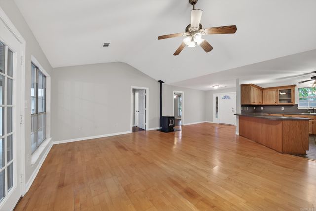 50 Morgan Drive, Austin, AR 72007