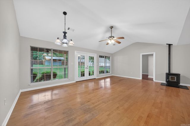 50 Morgan Drive, Austin, AR 72007