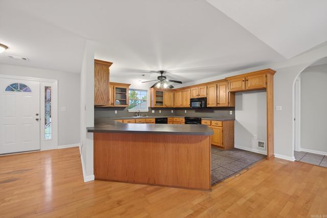 50 Morgan Drive, Austin, AR 72007