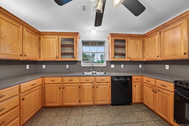 50 Morgan Drive, Austin, AR 72007
