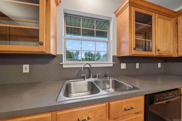 50 Morgan Drive, Austin, AR 72007