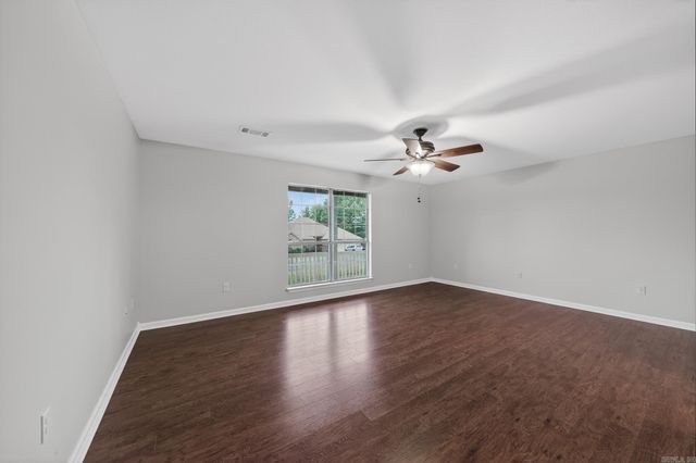 50 Morgan Drive, Austin, AR 72007