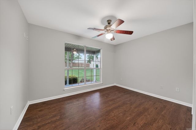50 Morgan Drive, Austin, AR 72007