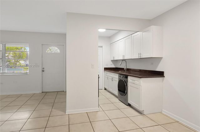 202 N K St 7, Lake Worth, FL 33460