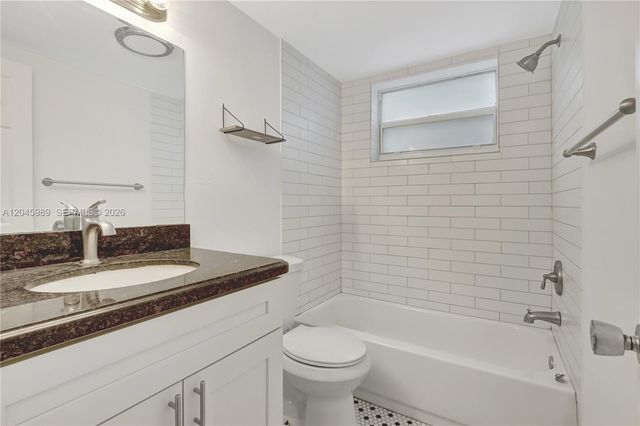 202 N K St 7, Lake Worth, FL 33460