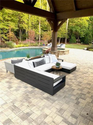 4575 Whitestone Way, Suwanee, GA 30024