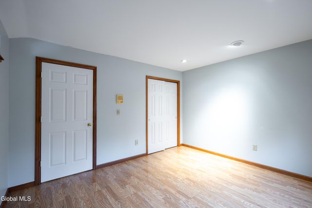 2013 Rosedale Way, Guilderland, NY 12303