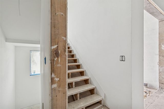 211 S OCCIDENT STREET, Tampa, FL 33609