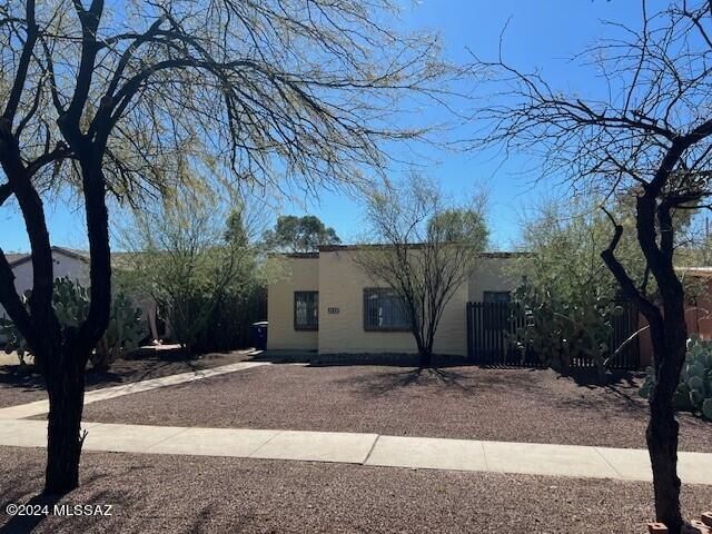 2722 E 5th Street, Tucson, AZ 85716